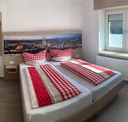 פולהיים Abtei Apartment Brauweiler מראה חיצוני תמונה