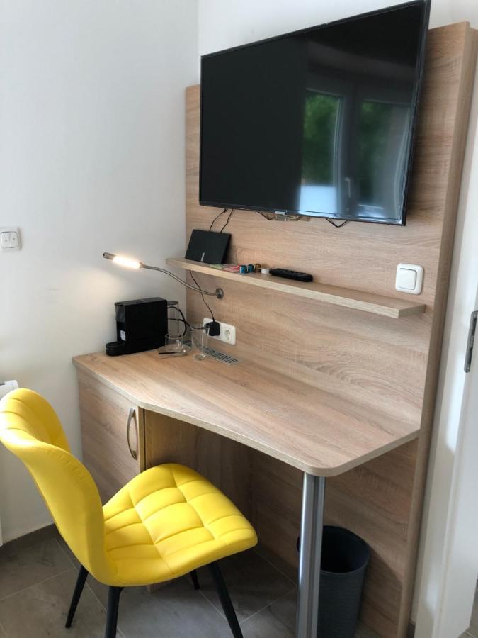 פולהיים Abtei Apartment Brauweiler מראה חיצוני תמונה